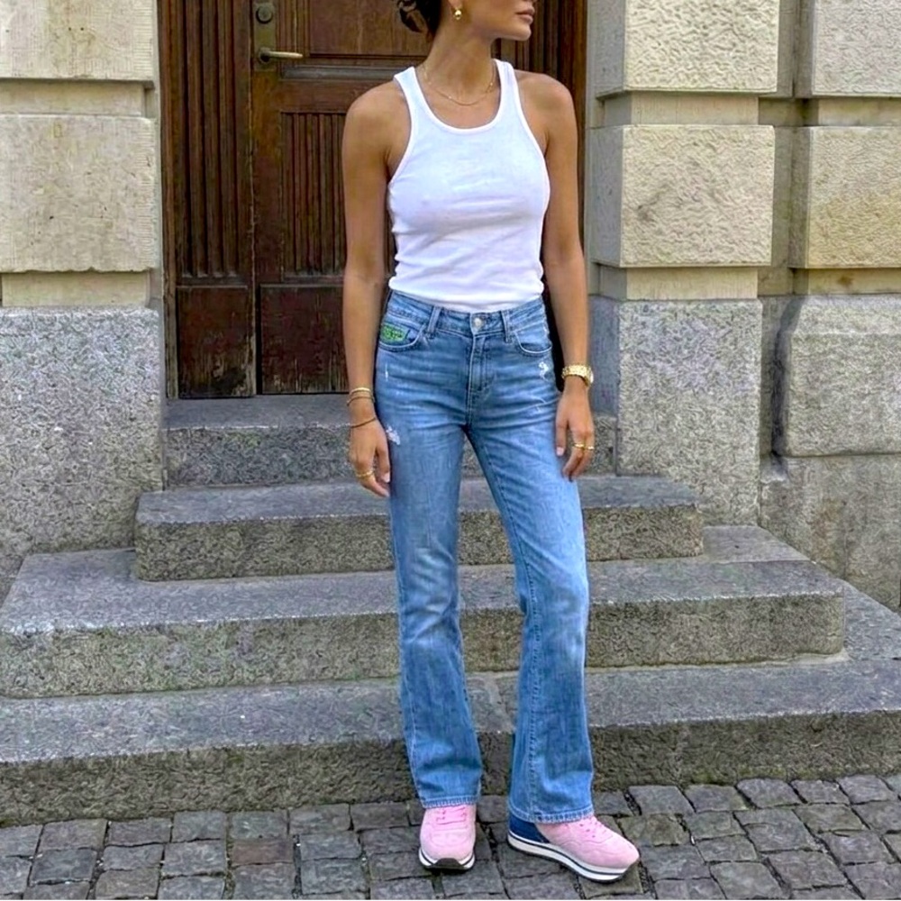 Rare See By Chloe Y2K Low Rise Bootcut Medium Wash Jeans Size 27